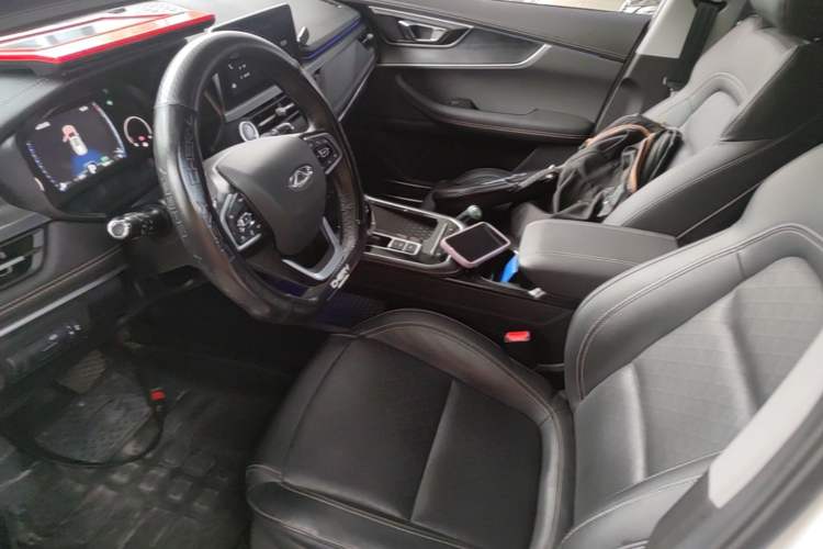 Used Chery Tiggo 8 2024 Honor Edition 230TCI Automatic Excellence Version 5 Seats Left Front Seat