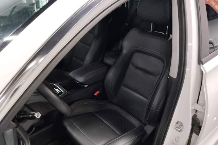 Used Chery Tiggo 8 2024 Honor Edition 230TCI Automatic Excellence Version 5 Seats Left Front Seat