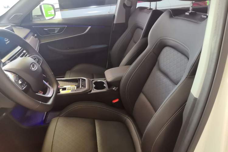 Used Chery Tiggo 8 2024 Honor Edition 230TCI Automatic Excellence Version 5 Seats Left Front Seat