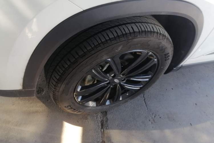 Used Chery Tiggo 8 2024 1.5 TCI Automatic New Dynamic 7-Seater Left Front Wheel Hub