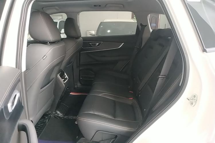 Used Chery Tiggo 8 2024 Honor Edition 230TCI Automatic Excellence Version 5 Seats Left Rear Seat