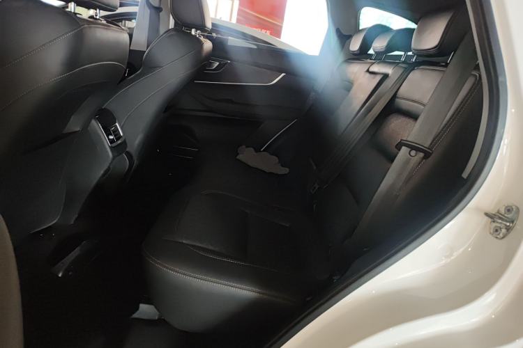 Used Chery Tiggo 8 2024 1.5 TCI Automatic New Dynamic 7-Seater Left Rear Seat