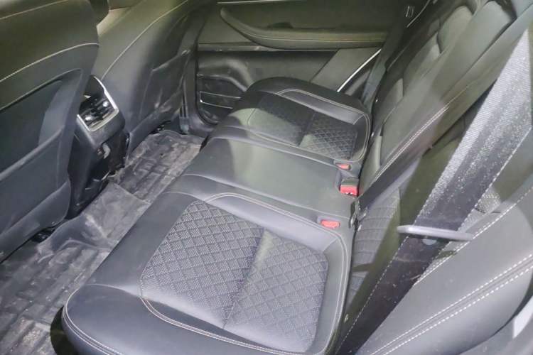 Used Chery Tiggo 8 2024 1.5 TCI Automatic New Dynamic Edition 5 Seats Left Rear Seat