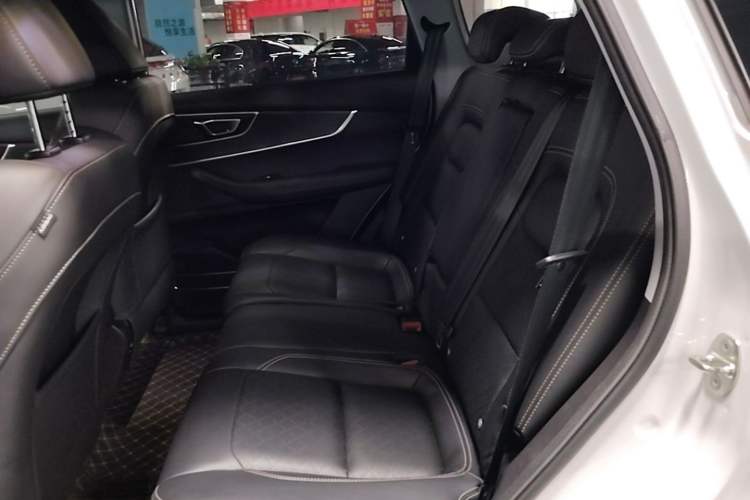 Used Chery Tiggo 8 2024 Honor Edition 230TCI Automatic Excellence Version 5 Seats Left Rear Seat