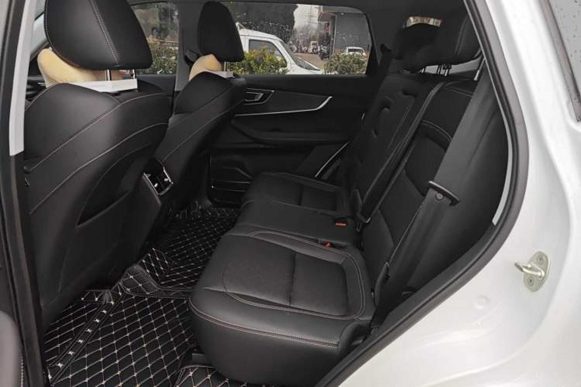 Used Chery Tiggo 8 2024 230TCI Automatic New Edition 7-Seater Left Rear Seat