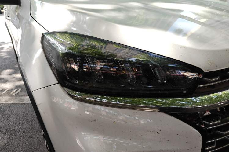 Used Chery Tiggo 8 2024 Honor Edition 230TCI Automatic Excellence Version 7 Seats Right Front Headlight