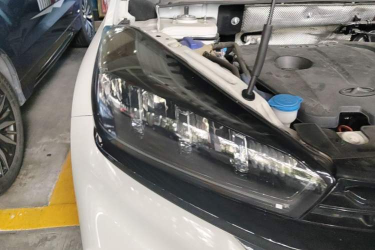 Used Chery Tiggo 8 2024 Honor Edition 230TCI Automatic Excellence Version 7 Seats Right Front Headlight