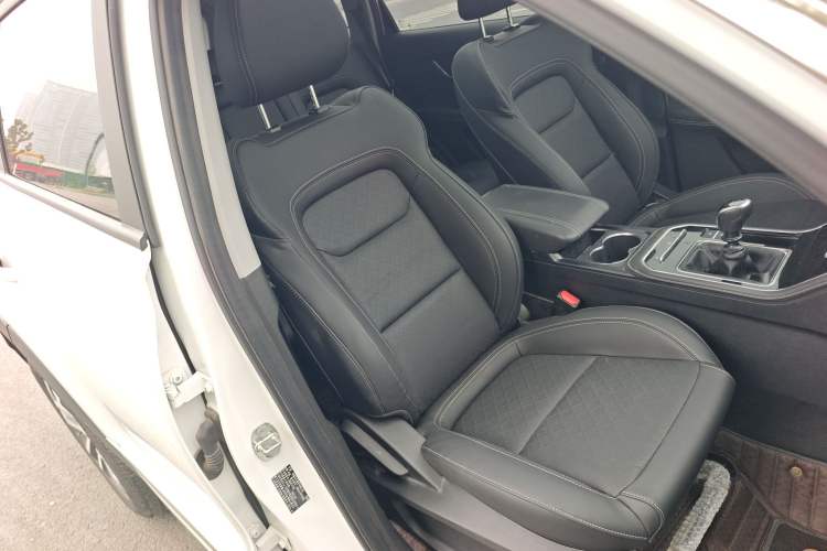 Used Chery Tiggo 8 2024 Honor Edition 230TCI Manual Advanced Version 5 Seats Right Front Seat