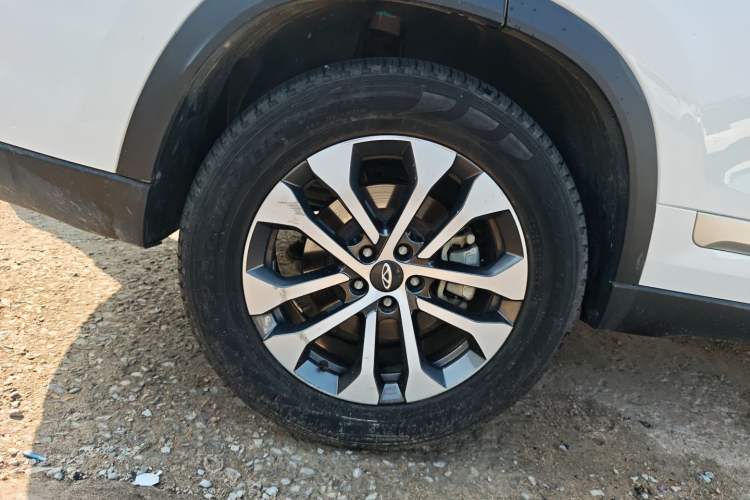 Used Chery Tiggo 8 2024 Honor Edition 230TCI Automatic Excellence Version 7 Seats Right Rear Wheel Hub