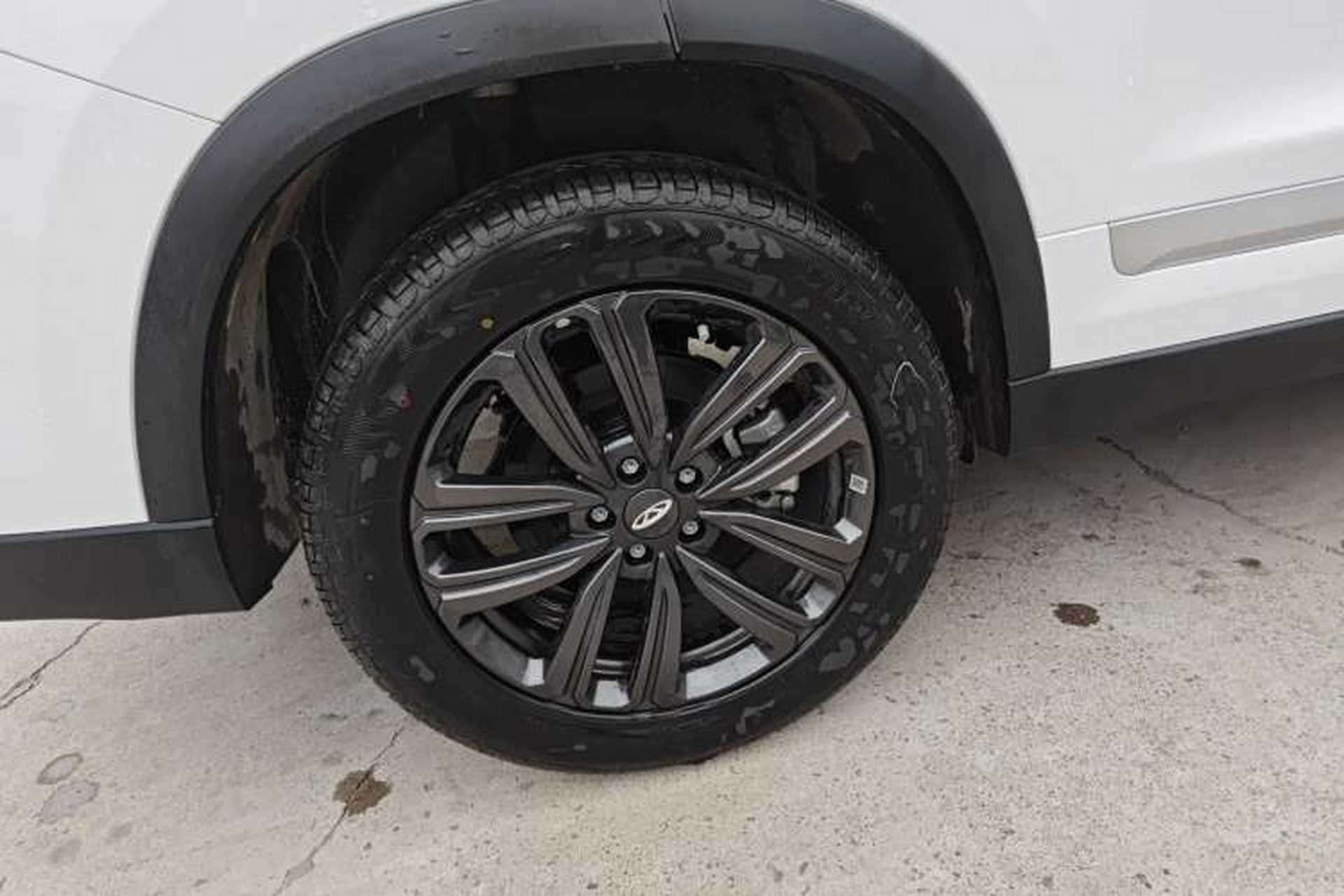 Used Chery Tiggo 8 2024 230TCI Automatic New Edition 7-Seater Right Rear Wheel Hub
