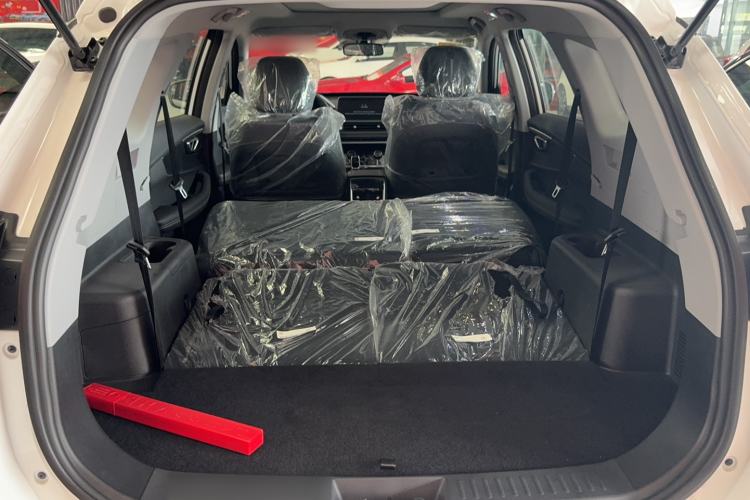 Used Chery Tiggo 8 2024 230TCI Automatic New Edition 7-Seater Trunk