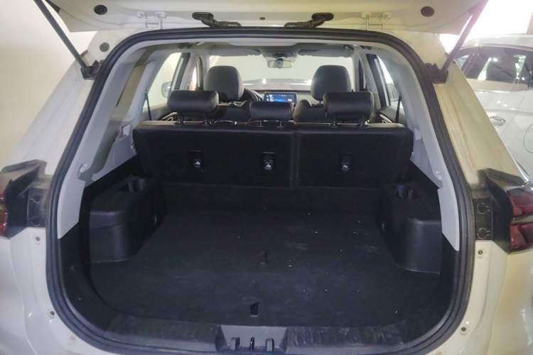Used Chery Tiggo 8 2024 1.5 TCI Automatic New Dynamic Edition 5 Seats Trunk