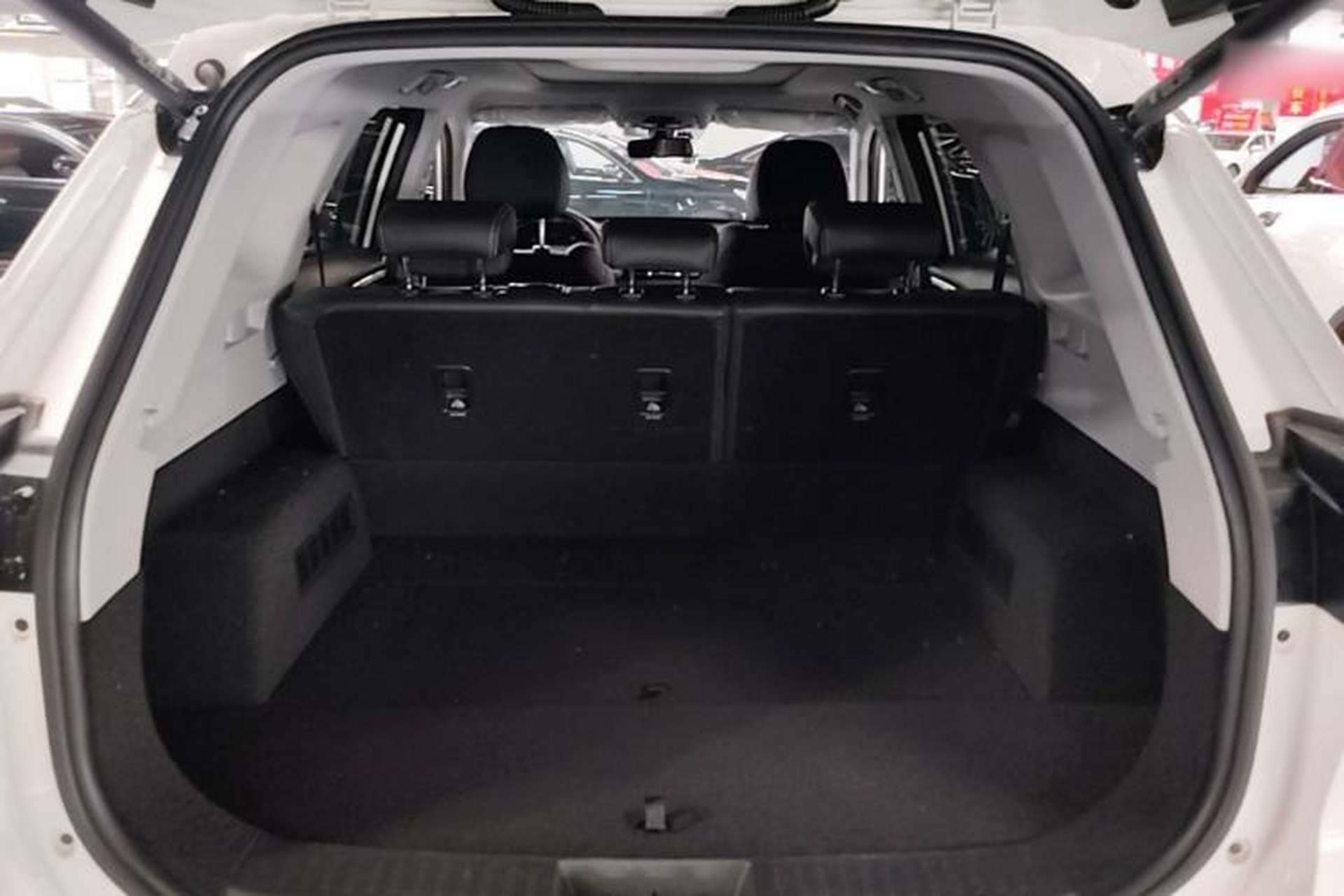 Used Chery Tiggo 8 2024 Honor Edition 230TCI Automatic Excellence Version 5 Seats Trunk
