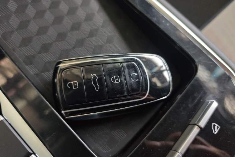 Used Chery Tiggo 8 2024 230TCI Automatic New Edition 7-Seater Vehicle Key