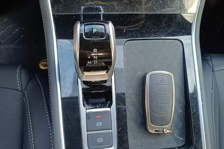 Used Chery Tiggo 8 2025 Excellence Edition 230 TCI Automatic Luxury Version 5 Seats Gear Lever
