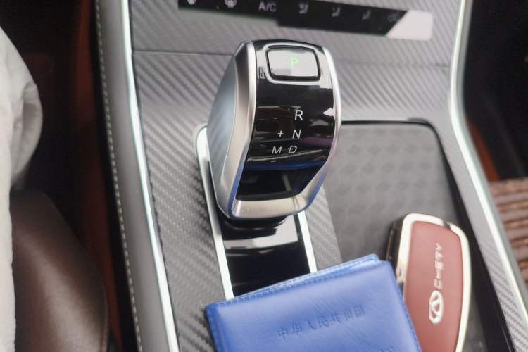 Used Chery Tiggo 8 2025 Excellence Edition 230 TCI Automatic Luxury Version 5 Seats Gear Lever