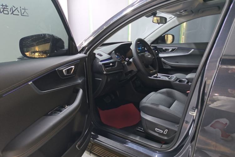 Used Chery Tiggo 8 2025 Excellence Edition 230 TCI Automatic Luxury Version 5 Seats Driver Seat