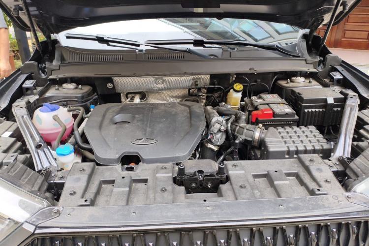 Used Chery Tiggo 8 2025 Excellence Edition 230 TCI Automatic Luxury Version 5 Seats Engine Bay