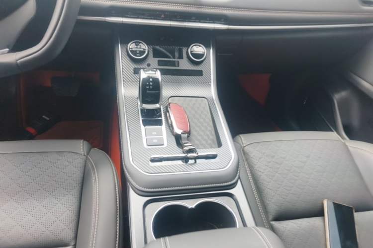 Used Chery Tiggo 8 2025 Excellence Edition 230 TCI Automatic Luxury Version 5 Seats Gear Lever