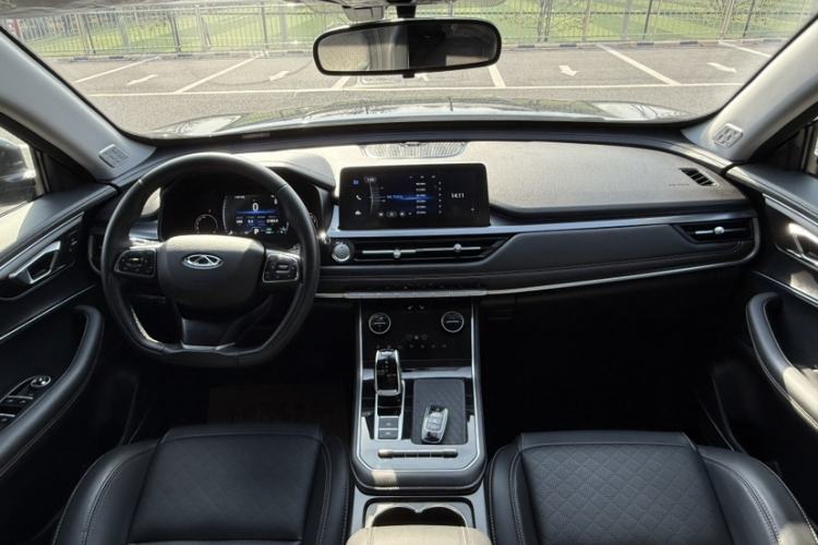 Used Chery Tiggo 8 2025 Excellence Version 230 TCI Automatic Luxury Edition 7 Seats Interior 1