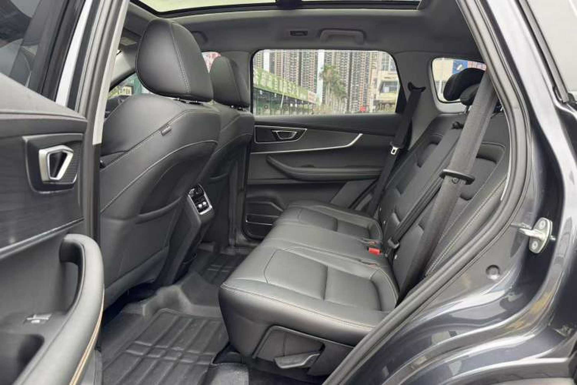 Used Chery Tiggo 8 2025 Excellence Version 230 TCI Manual Comfort Edition 5 Seats Interior 3