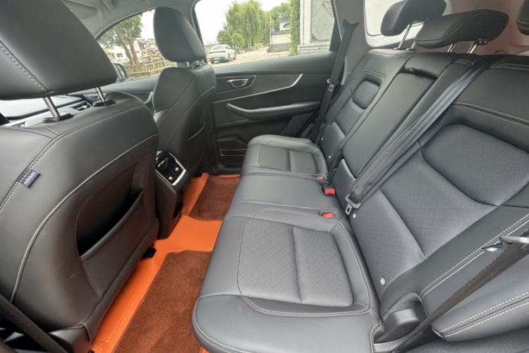 Used Chery Tiggo 8 2025 Excellence Edition 230 TCI Automatic Luxury Version 5 Seats Interior 7