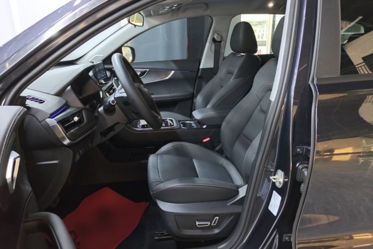 Used Chery Tiggo 8 2025 Excellence Edition 230 TCI Automatic Luxury Version 5 Seats Left Front Seat