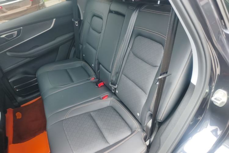 Used Chery Tiggo 8 2025 Excellence Edition 230 TCI Automatic Luxury Version 5 Seats Left Rear Seat