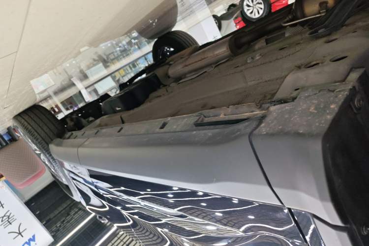 Used Chery Tiggo 8 2025 Excellence Edition 230 TCI Automatic Luxury Version 5 Seats Left Side Sill