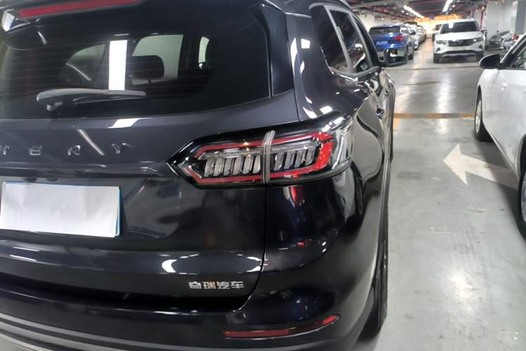 Used Chery Tiggo 8 2025 Excellence Version 230 TCI Manual Comfort Edition 5 Seats Right Rear Taillight