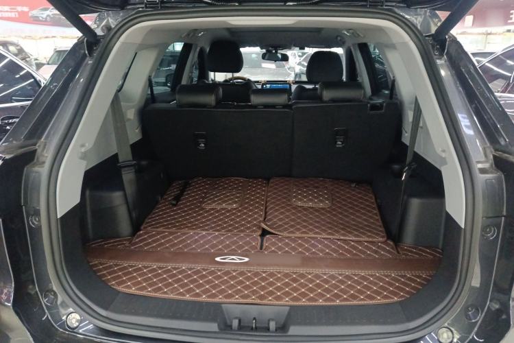 Used Chery Tiggo 8 2025 Excellence Version 230 TCI Automatic Luxury Edition 7 Seats Trunk