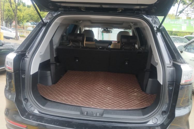 Used Chery Tiggo 8 2025 Excellence Edition 230 TCI Manual Comfort Version 7 Seats Trunk