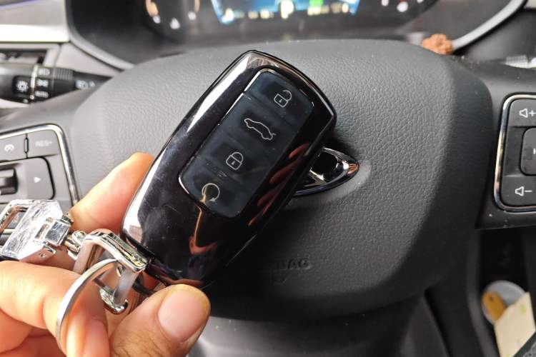 Used Chery Tiggo 8 2025 Excellence Edition 230 TCI Automatic Luxury Version 5 Seats Vehicle Key
