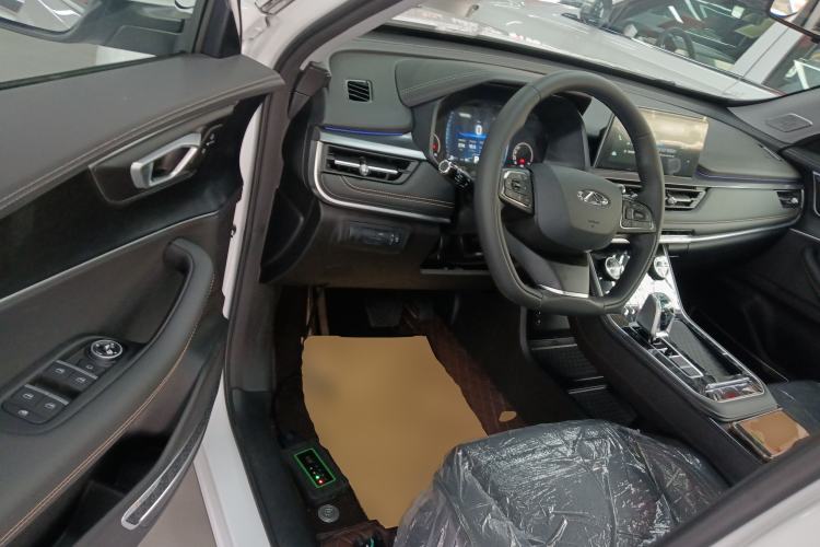 Used Chery Tiggo 8 2025 Excellence Edition 230 TCI Automatic Luxury Version 5 Seats Driver Seat