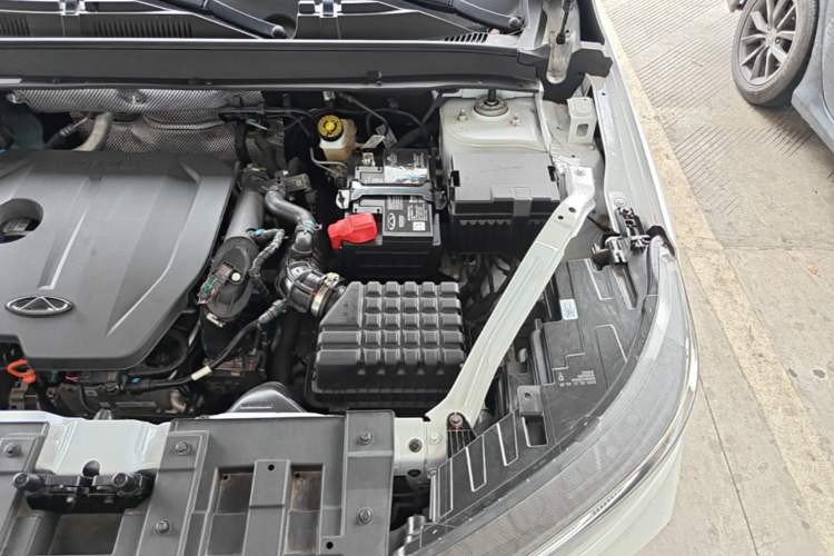 Used Chery Tiggo 8 2025 Excellence Version 230 TCI Automatic Luxury Edition 7 Seats Engine Bay Left