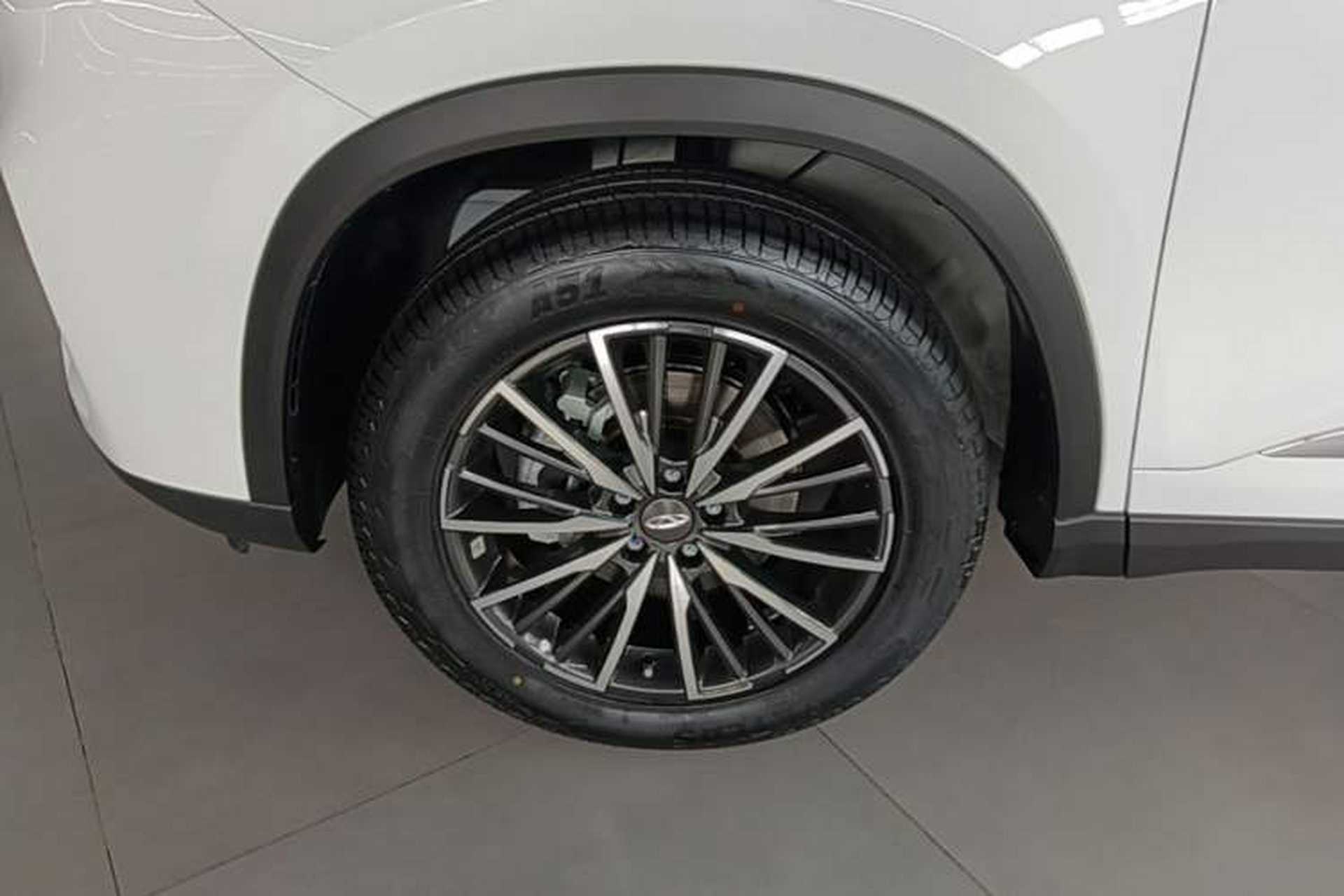 Used Chery Tiggo 8 2025 Excellence Edition 230 TCI Automatic Luxury Version 5 Seats Exterior 4