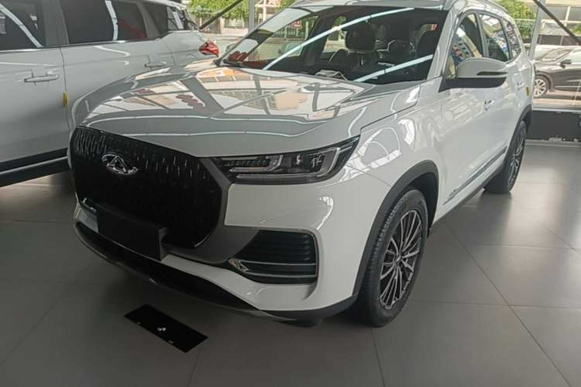 Used Chery Tiggo 8 2025 Excellence Edition 230 TCI Automatic Luxury Version 5 Seats Front Left 45 Deg