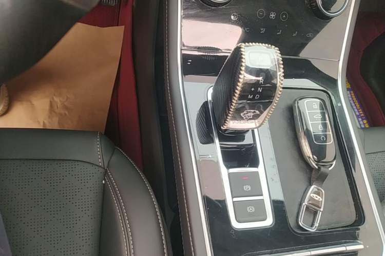 Used Chery Tiggo 8 2025 Excellence Edition 230 TCI Automatic Luxury Version 5 Seats Gear Lever