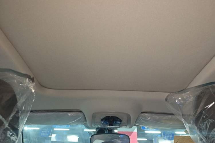 Used Chery Tiggo 8 2025 Excellence Version 230 TCI Automatic Luxury Edition 7 Seats Headliner