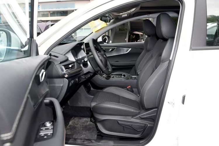 Used Chery Tiggo 8 2025 290TGDI Automatic Comfort Edition 5 Seats Interior 1
