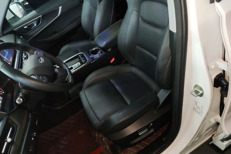 Used Chery Tiggo 8 2025 Excellence Edition 230 TCI Automatic Luxury Version 5 Seats Left Front Seat