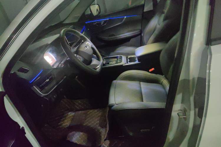 Used Chery Tiggo 8 2025 Excellence Edition 230 TCI Automatic Luxury Version 5 Seats Left Front Seat
