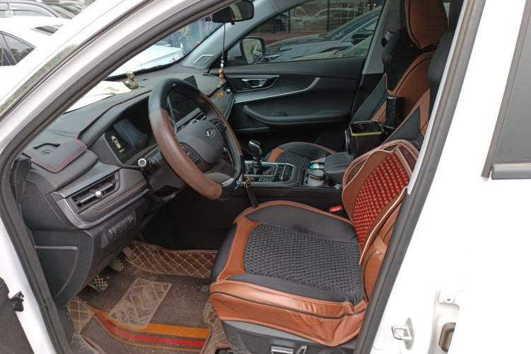 Used Chery Tiggo 8 2025 Excellence Edition 230 TCI Manual Comfort Version 7 Seats Left Front Seat
