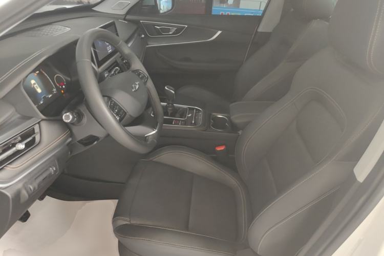 Used Chery Tiggo 8 2025 Excellence Version 230 TCI Manual Comfort Edition 5 Seats Left Front Seat