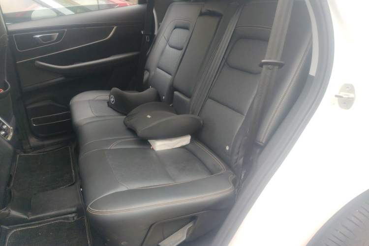 Used Chery Tiggo 8 2025 Excellence Version 230 TCI Manual Comfort Edition 5 Seats Left Rear Seat