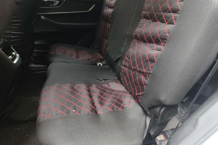 Used Chery Tiggo 8 2025 Excellence Edition 230 TCI Manual Comfort Version 7 Seats Left Rear Seat