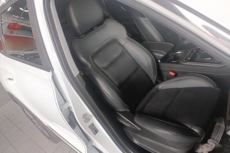 Used Chery Tiggo 8 2025 Excellence Edition 230 TCI Automatic Luxury Version 5 Seats Right Front Seat