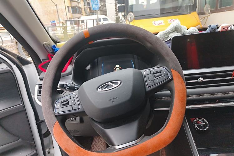 Used Chery Tiggo 8 2025 Excellence Edition 230 TCI Manual Comfort Version 7 Seats Steering Wheel