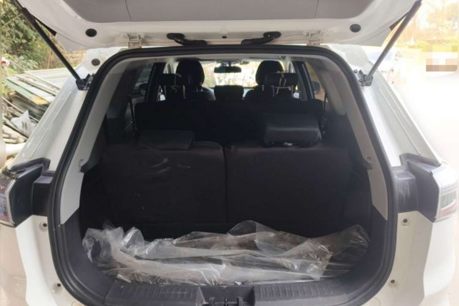 Used Chery Tiggo 8 2025 Excellence Edition 230 TCI Manual Comfort Version 7 Seats Trunk