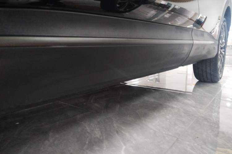 Used Chery Tiggo 8 2026 Model, 5th Generation Leopard Model, Kunpeng 1.6T Automatic Prestige Version Left Side Sill